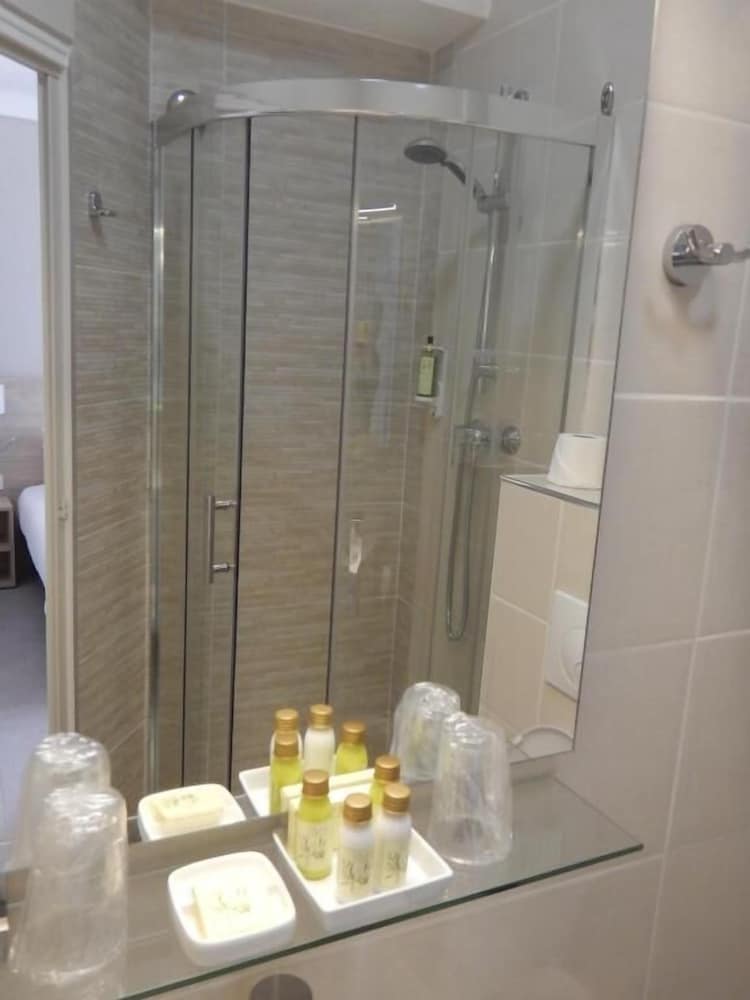Hotel Miramar Cap D Antibes 36/38