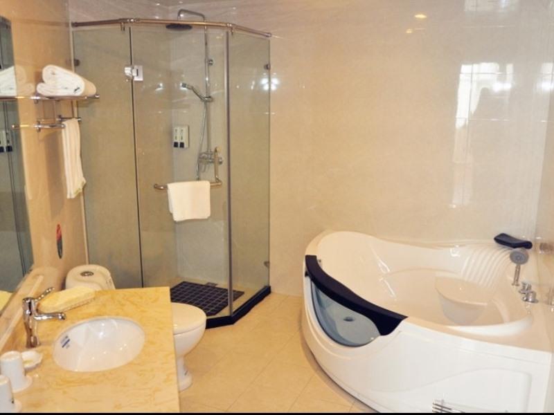 GreenTree Inn Xuzhou Benteng Avenue Express Hotel 23/23