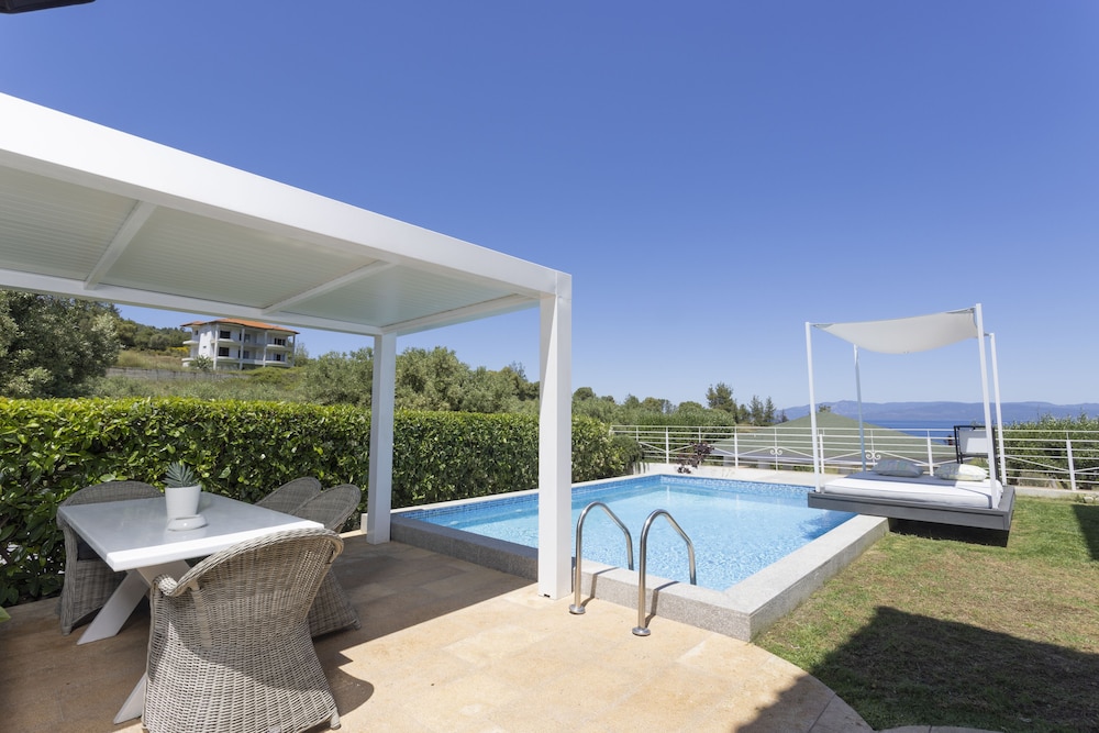 Villa D oro Luxury Villas & Suites 52/80