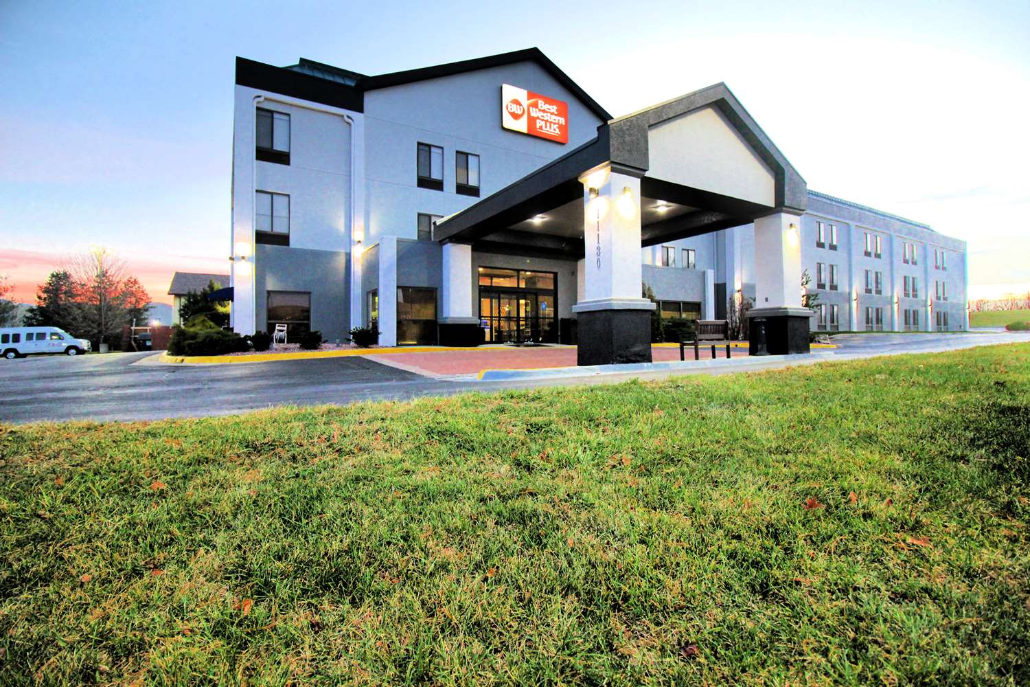 Best Western Plus Kansas City Airport-Kci East 43/43