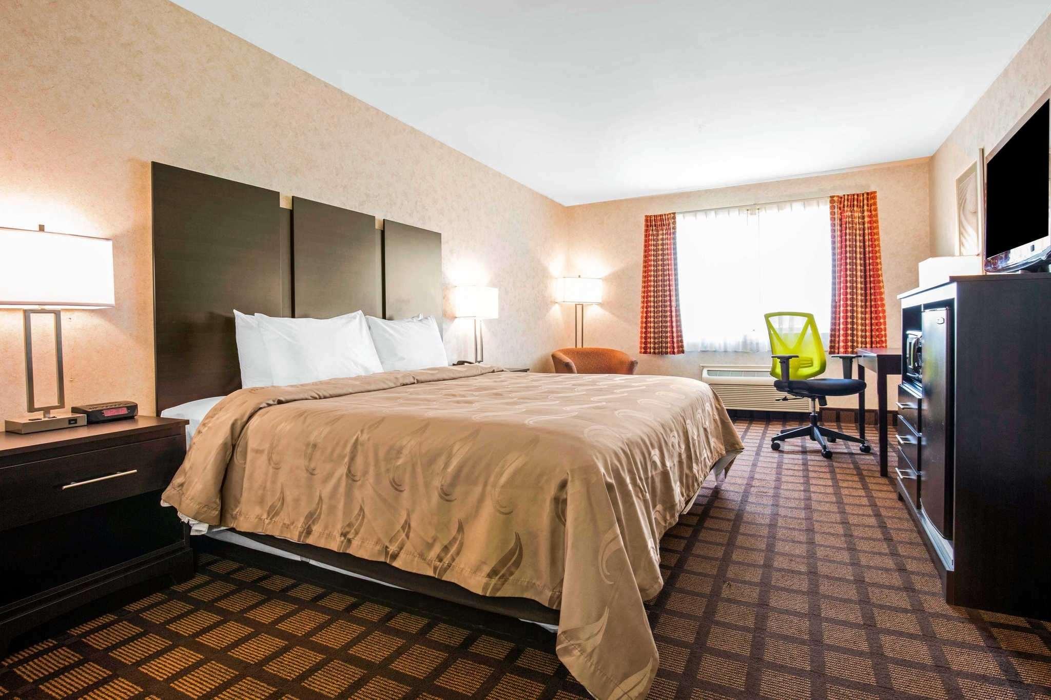 Room, King Bed