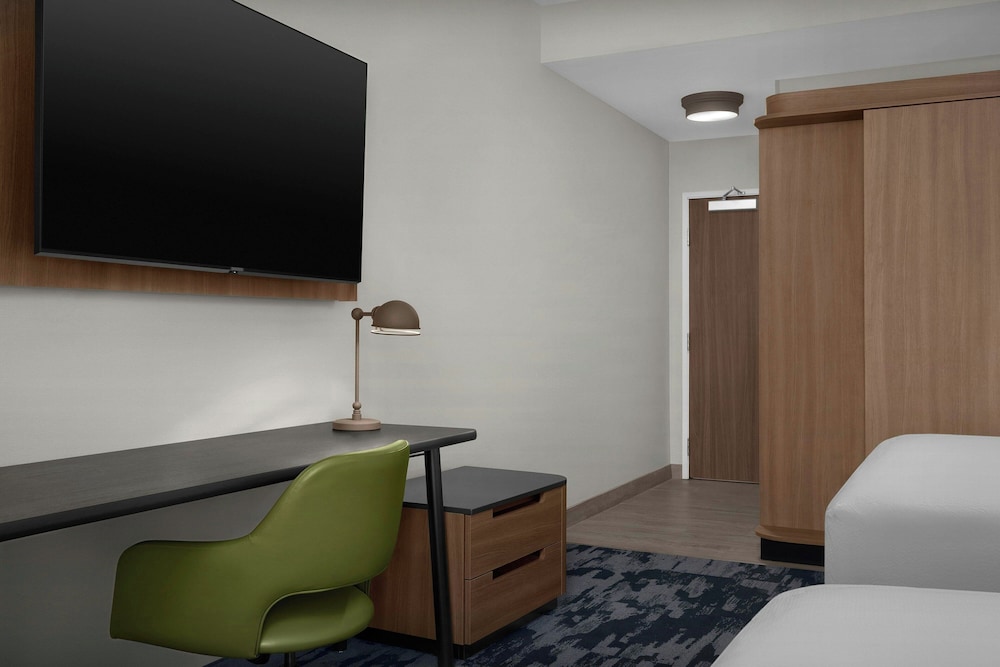 Fairfield By Marriott Inn & Suites Weldon 32/41