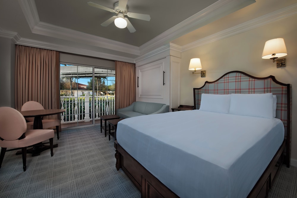 Resort, Studio, 2 Queen Beds, with View, Accessible