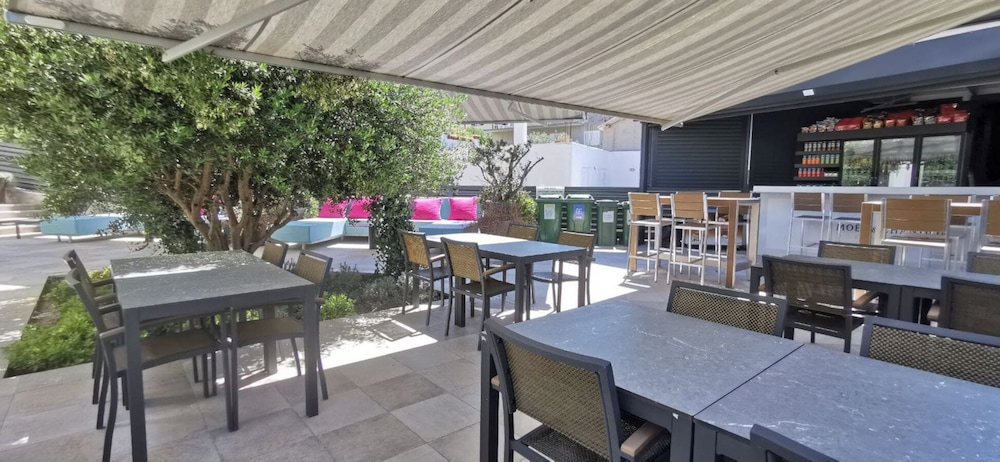 Hotel Teranea 37/50