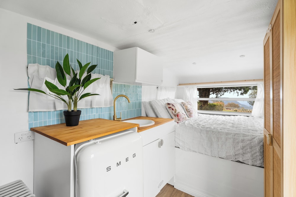 Echo Point Holiday Village 9/50