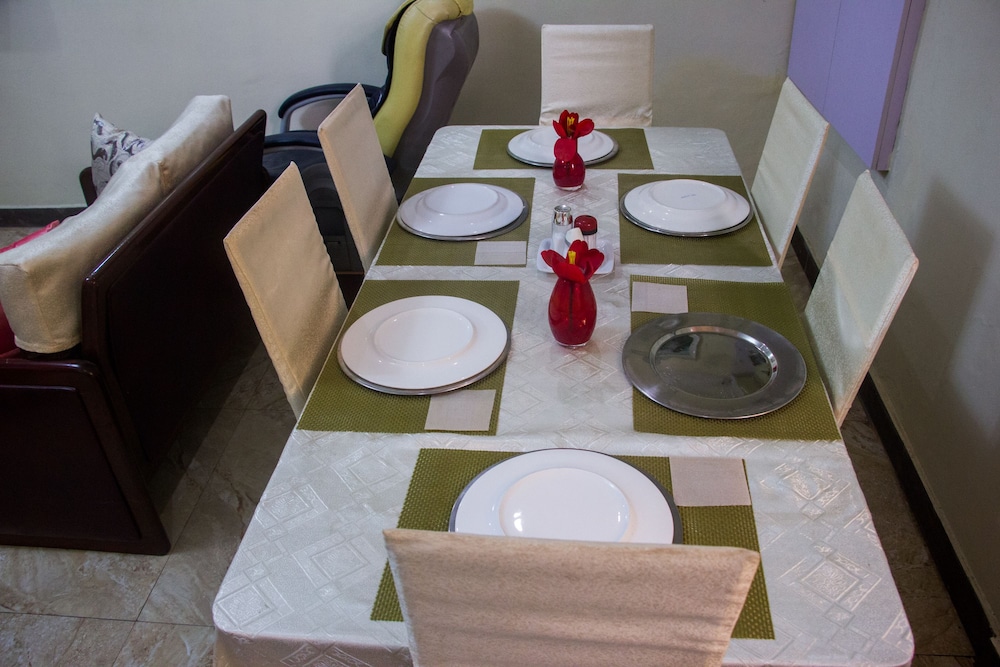 Deen Apartment Services 23/35