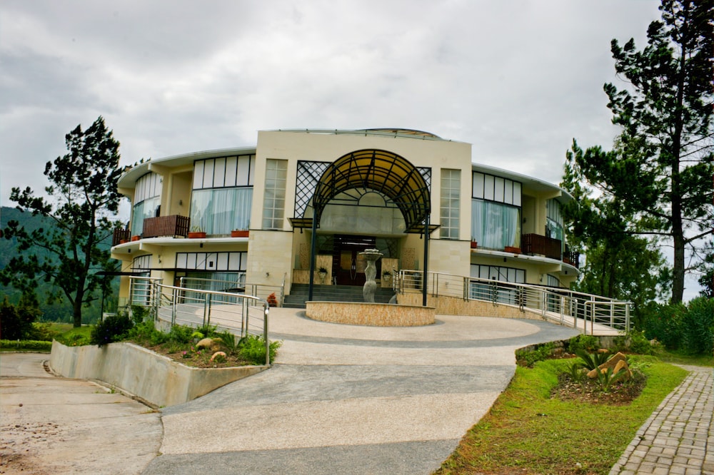 Taman Simalem Resort photo 5