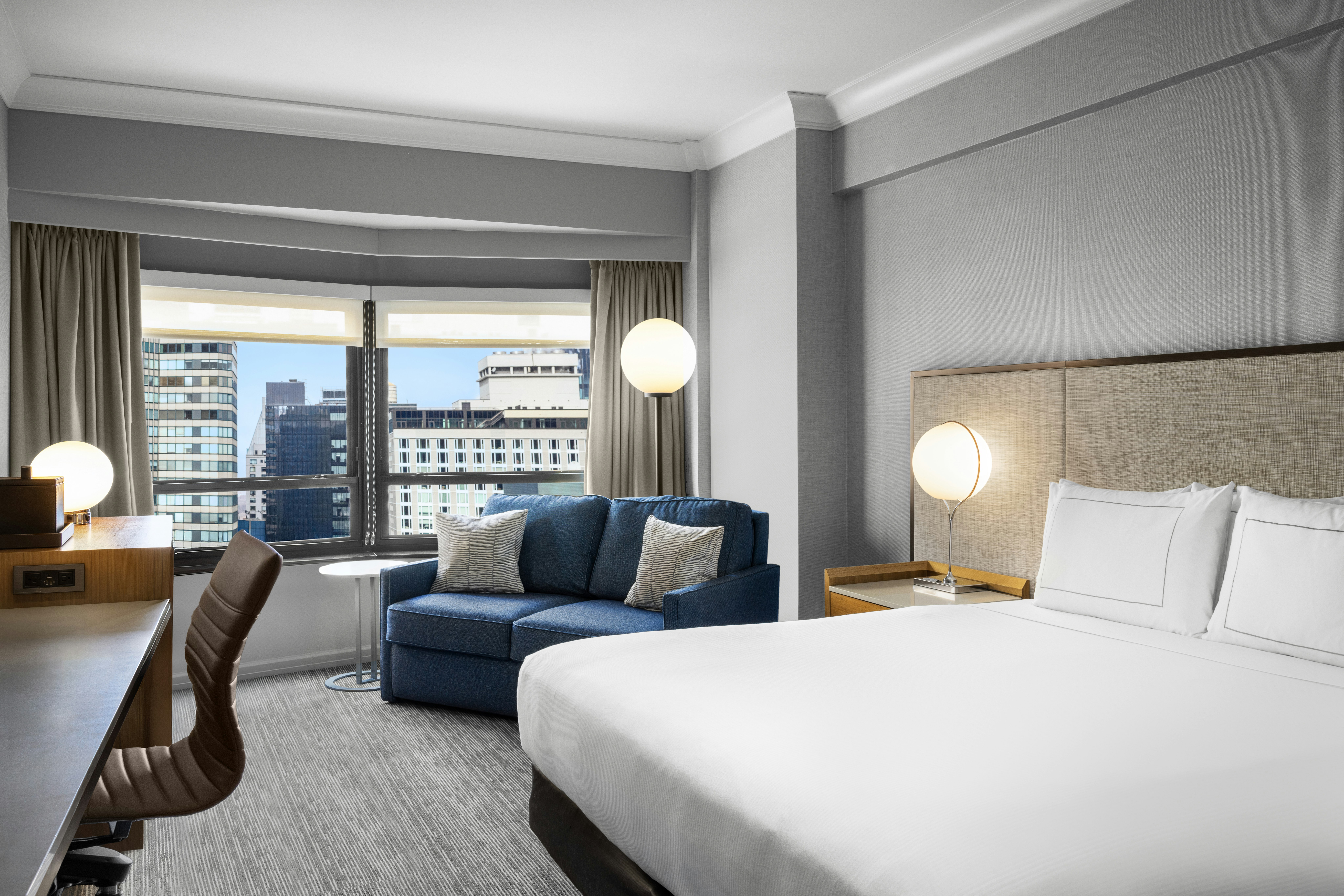 URBAN, KING BED, ACCESSIBLE