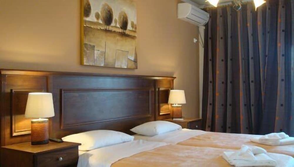 Artemision Hotel 17/28