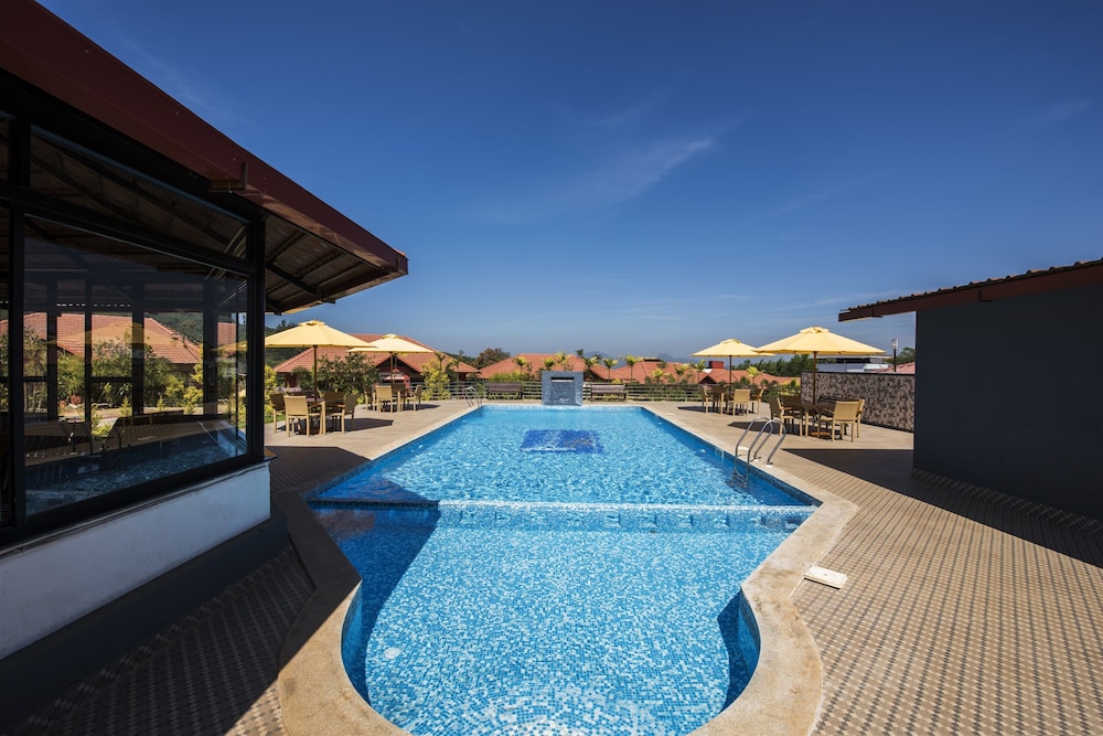 LEISURE VACATIONS WOODSTOCK VILLAS 21/50
