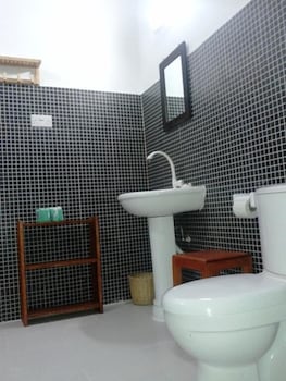 Makuti Beach Bungalows 48/65