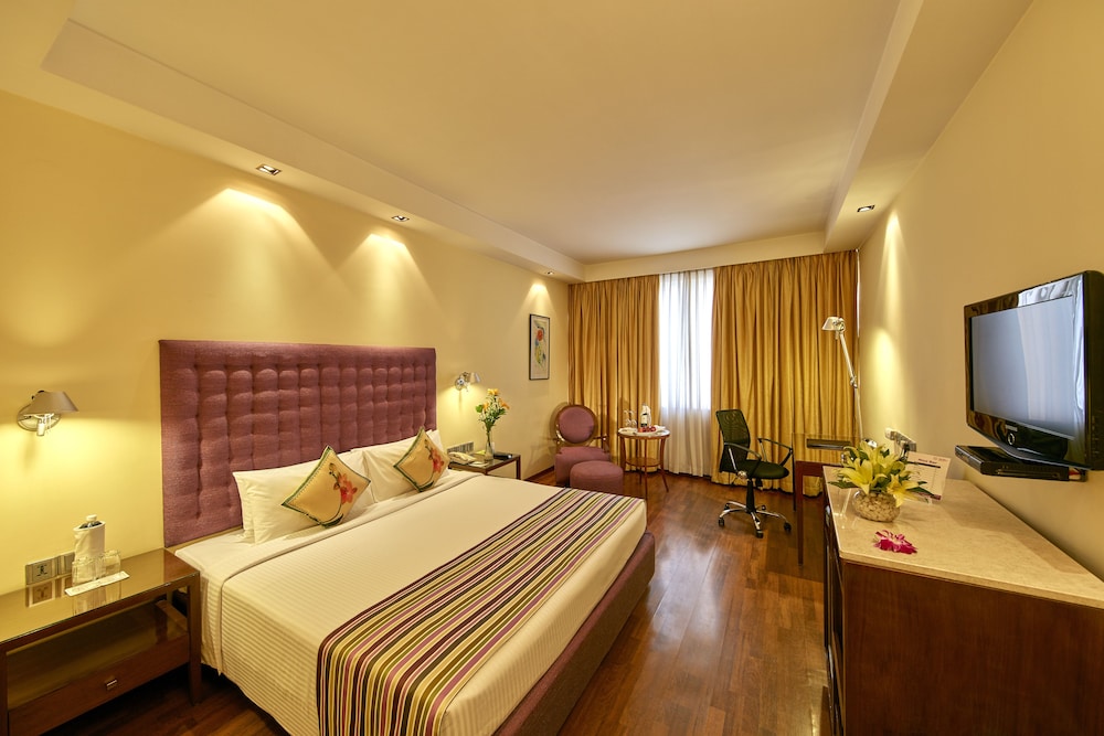 Royal Orchid Central Bangalore 15/75