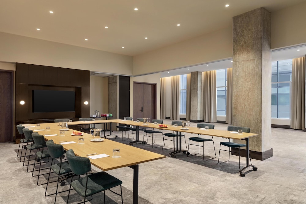 Hyatt Centric Montreal 25/39