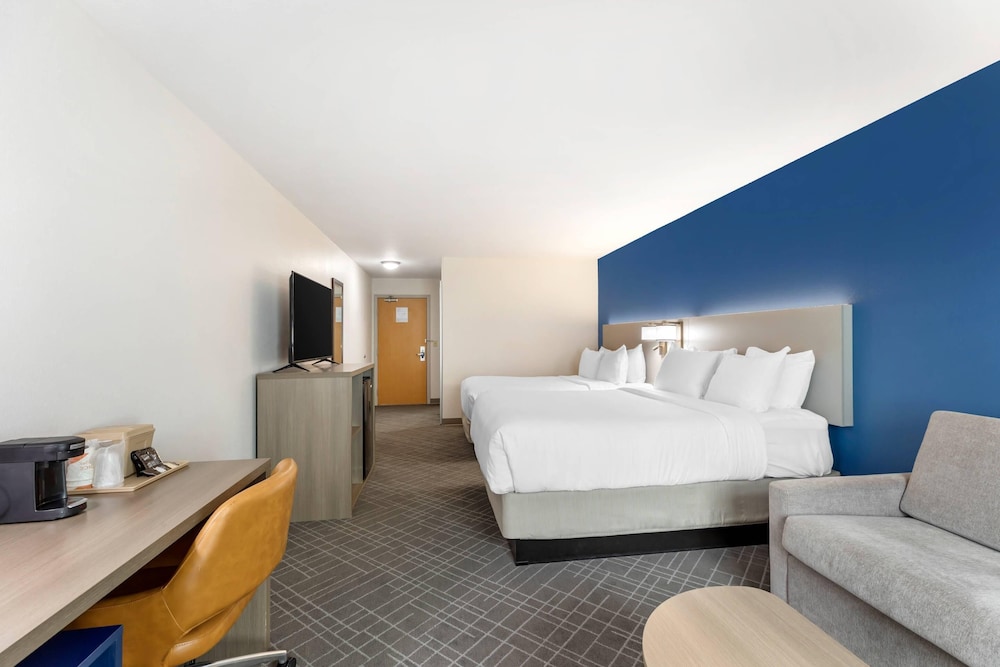 SUITE, 2 QUEEN BEDS