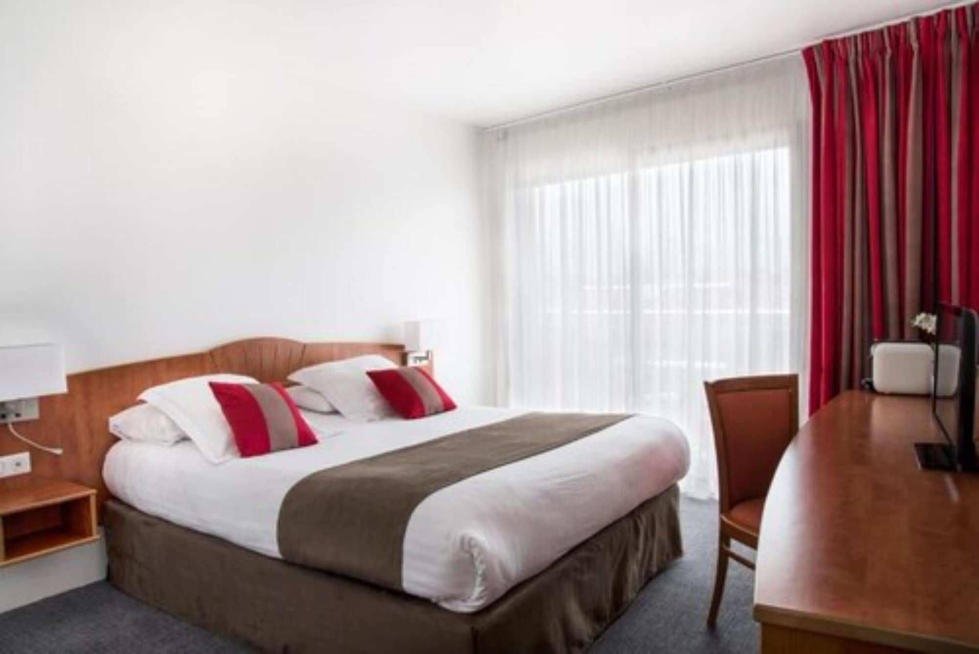 COMFORT, DOUBLE BED