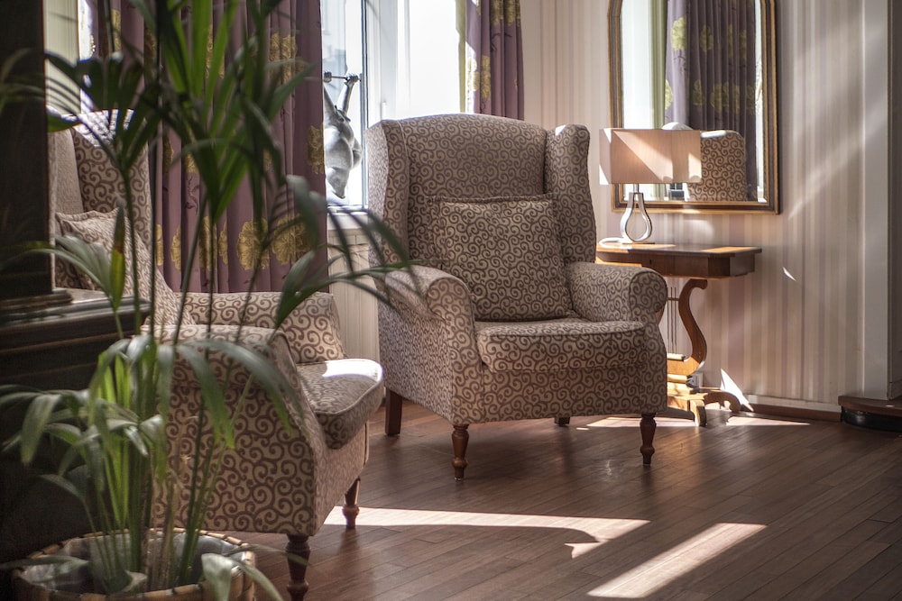 Hotel Mayfair 47/67