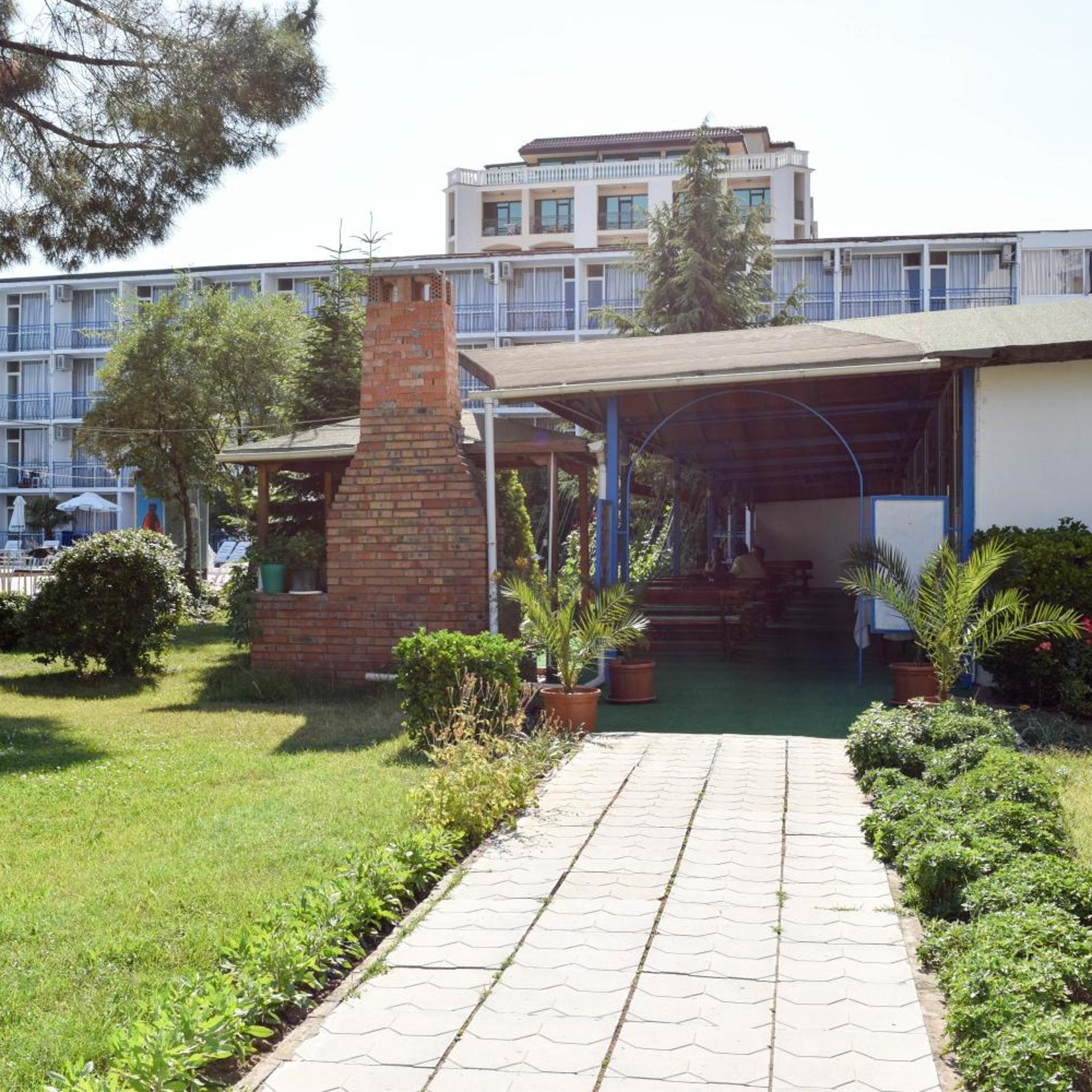 Balaton Hotel 4/52
