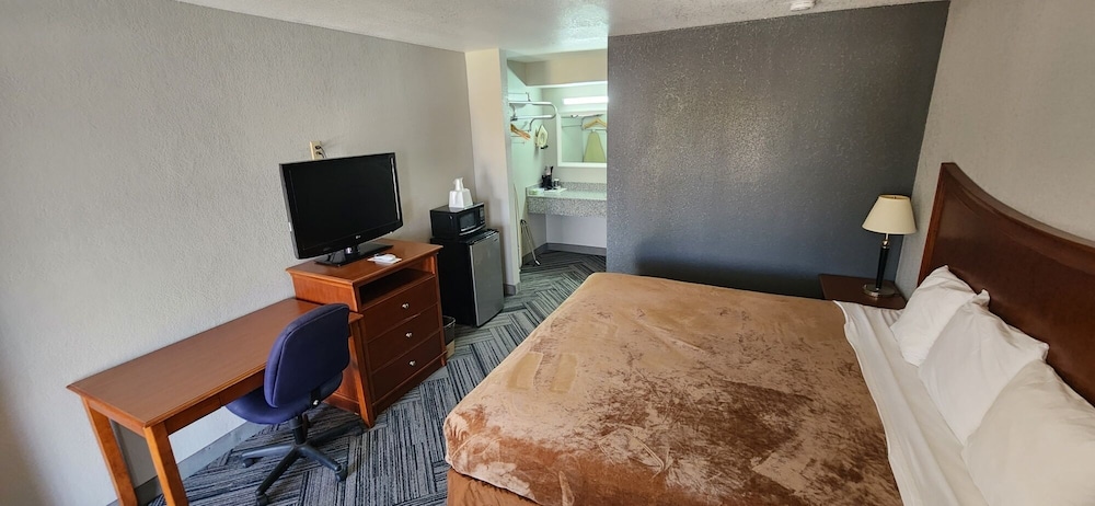 Motel6 Ada, OK 12/33