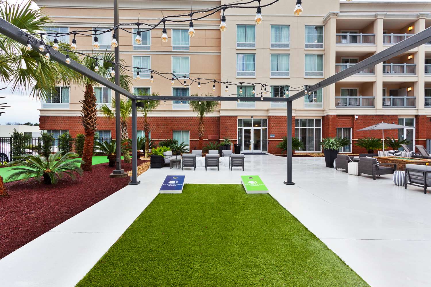 Doubletree By Hilton Dothan Al 30/33
