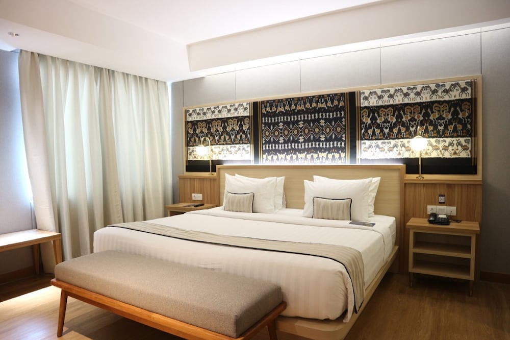 Santika Premiere Bintaro 26/78