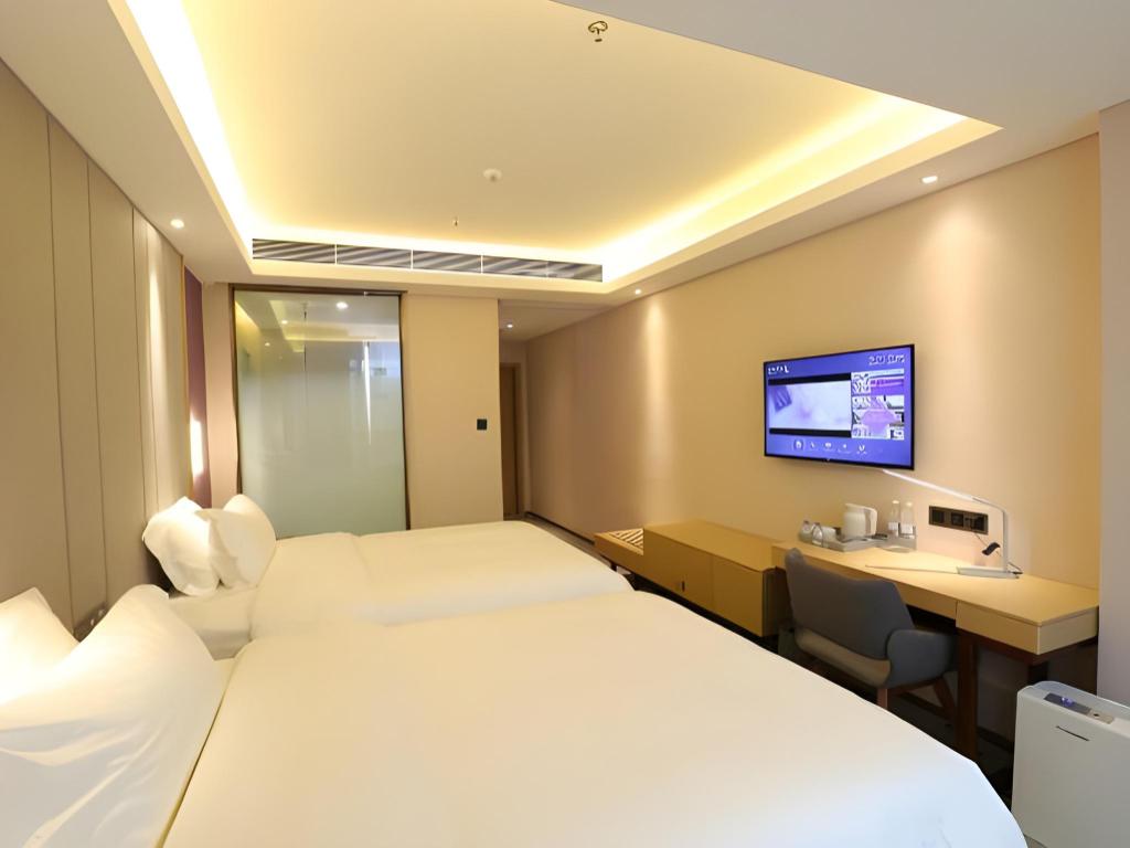 Standard, Twin Beds