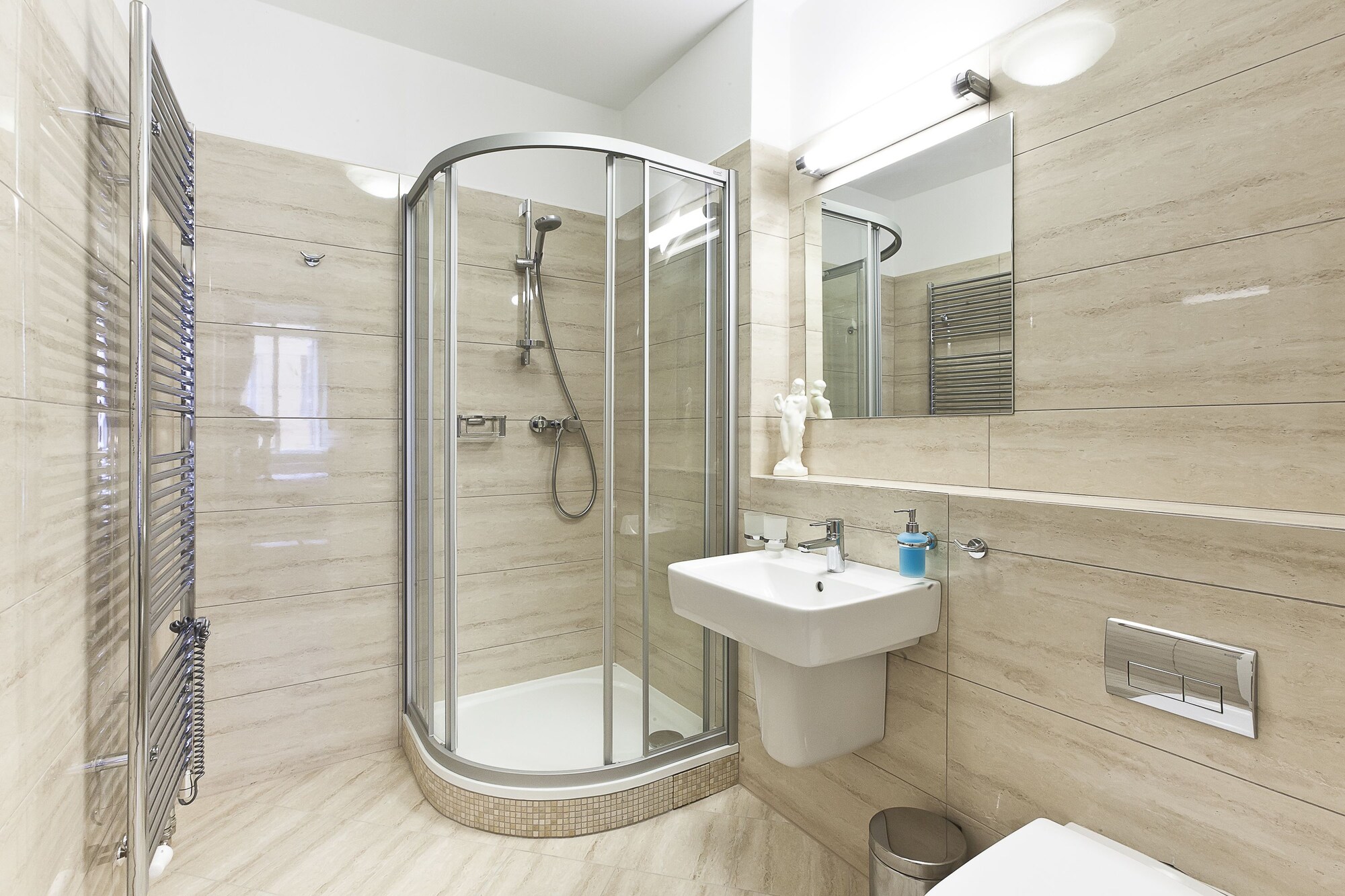 غرفة كومفورت بسرير مزدوج، Hotel Latran 8/10