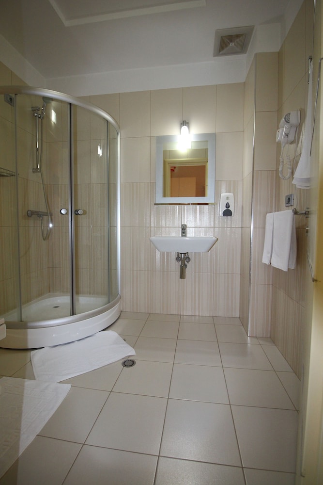 Hotel Piazza 50/50