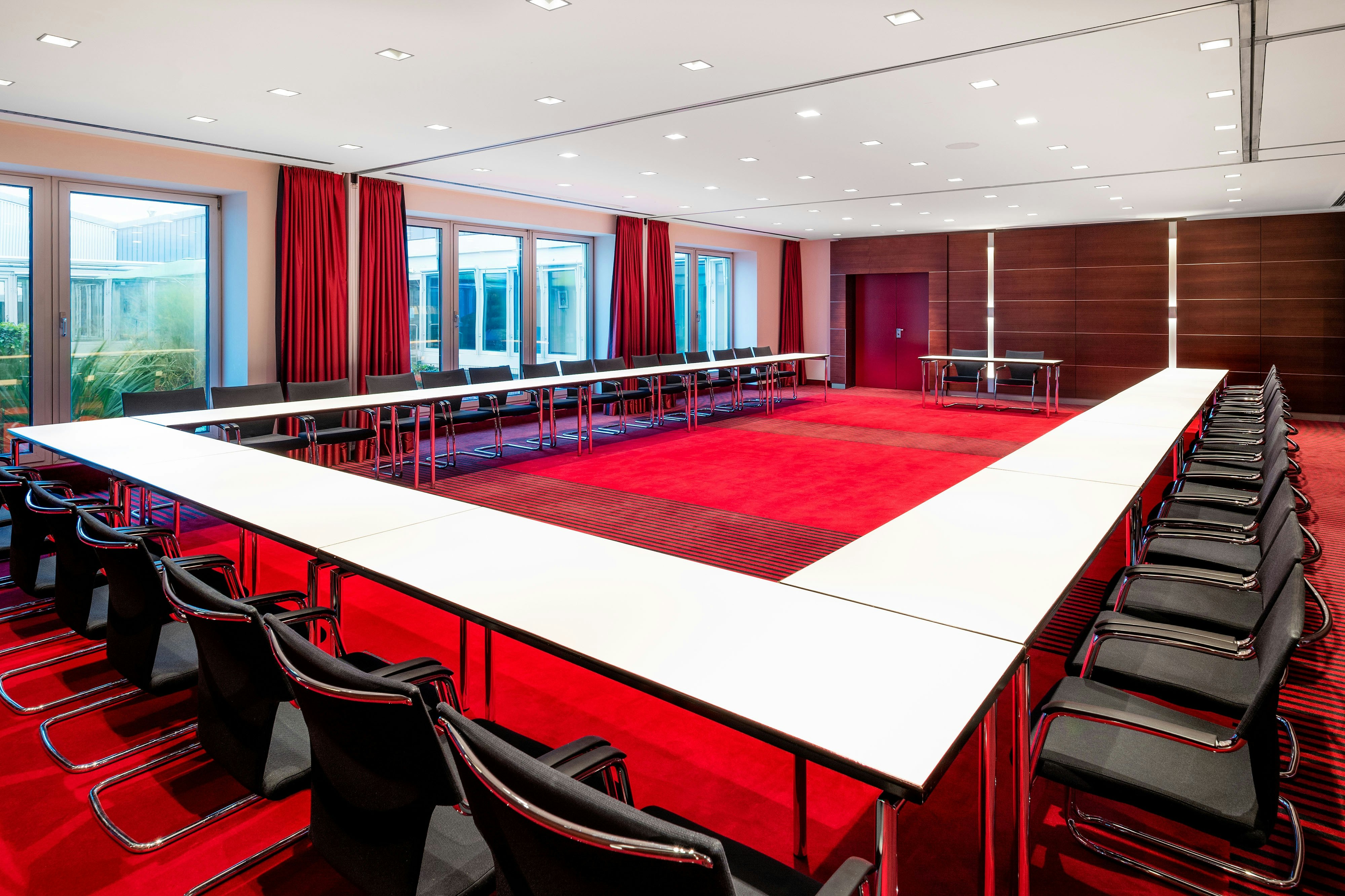 Sheraton Düsseldorf Airport Hotel 54/60