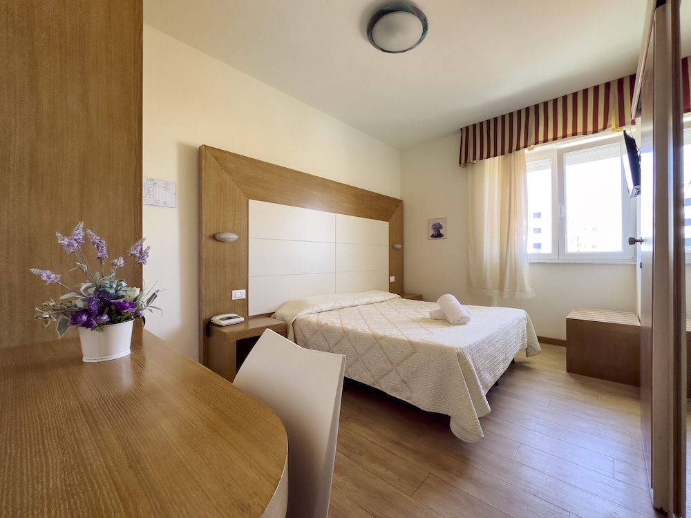 Hotel Sylvia 18/50