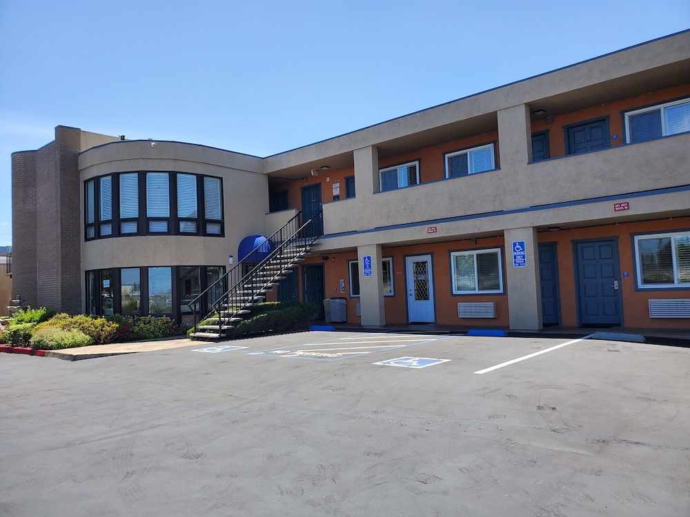 Americas Best Value Inn San Carlos San Francisco 3/39