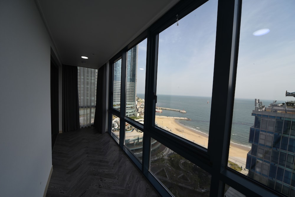 Haeundae Central Hotel 29/32