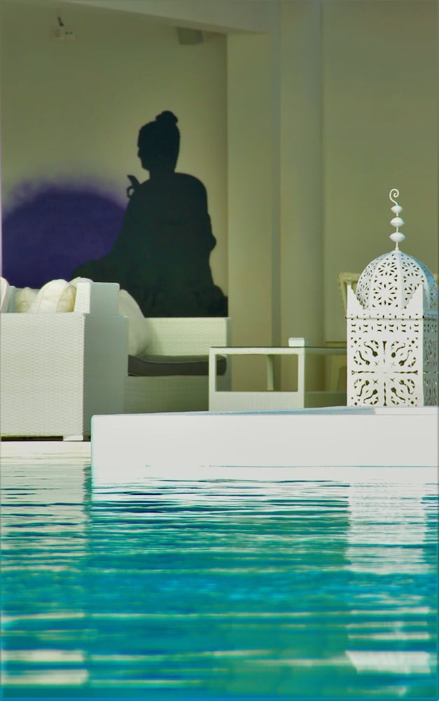 Hotel LIVVO Budha Beach 26/70