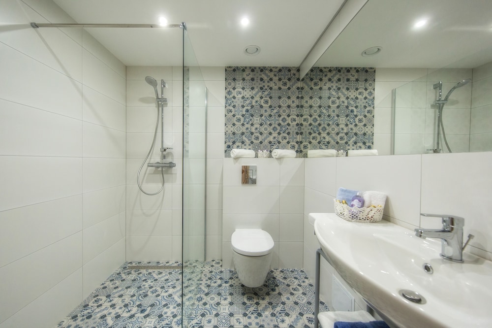 Hotel Paryski Art & Business 49/50