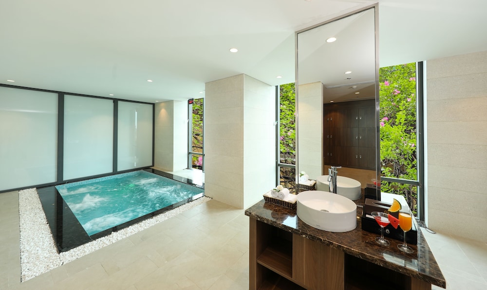 Grand Vista Hanoi 37/63