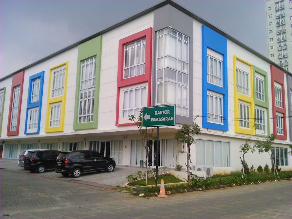 Apartemen The Suites Metro Yudis 33/39