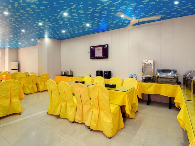 Vienna Hotel (Huizhou Huiyang Danshui) 36/40