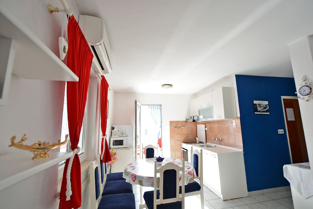 ROOMS SUNCE ISLAND RESIDENCE 31/50