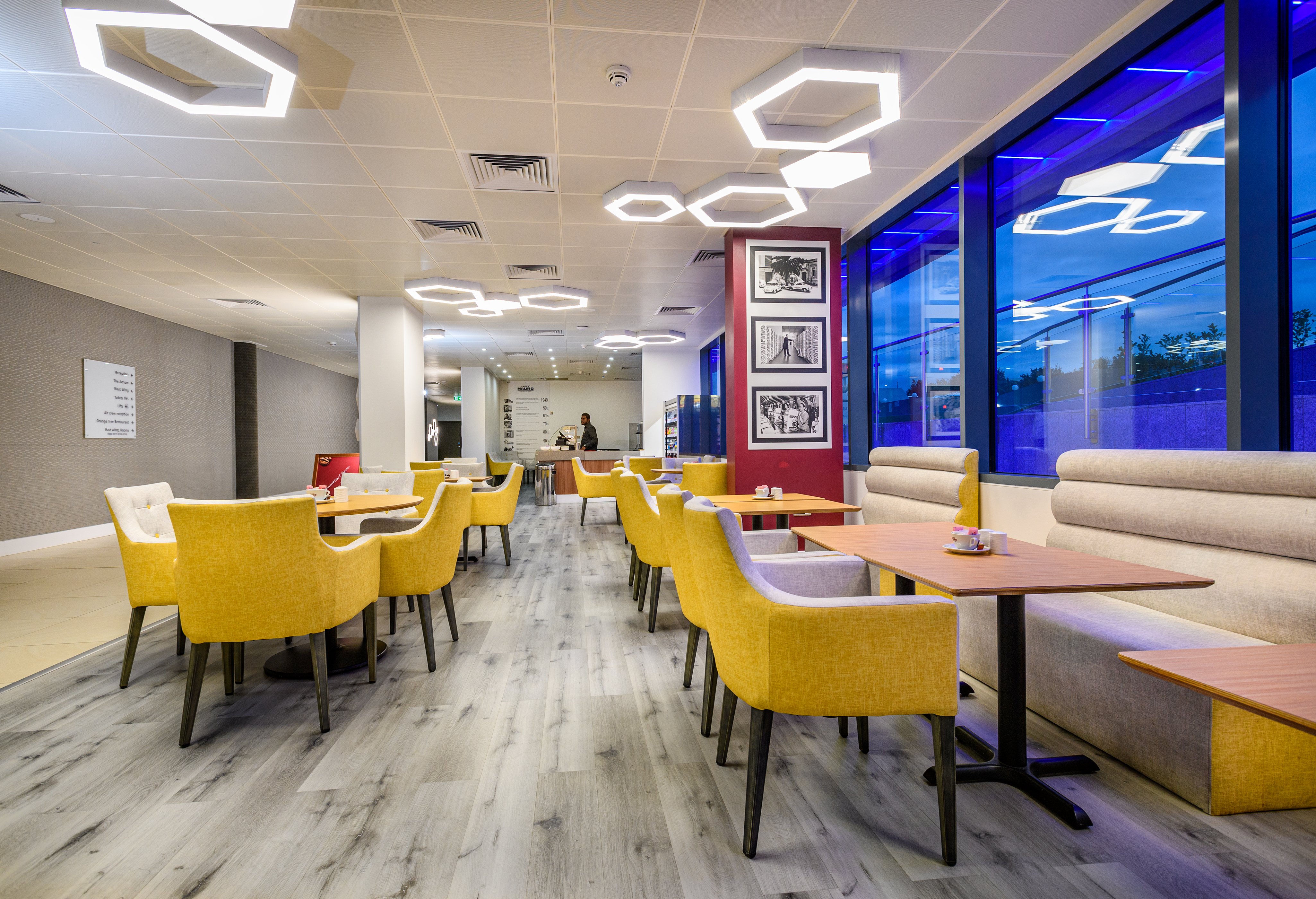 Atrium Hotel Heathrow 16/19