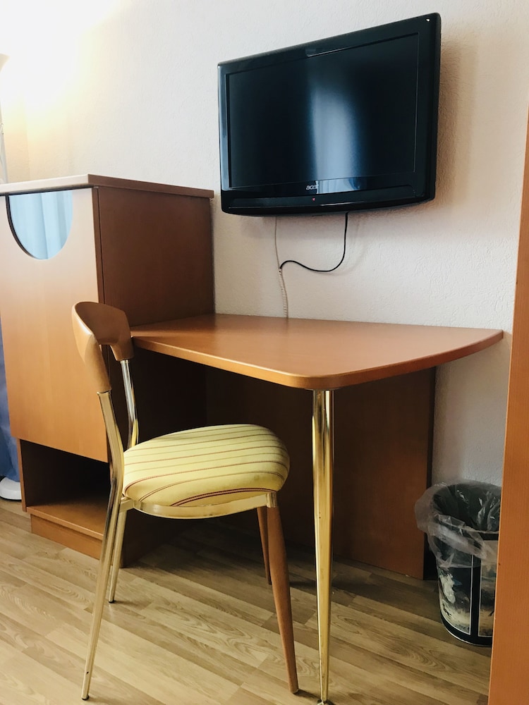 Park Hotel Bellevue Lenk 40/48