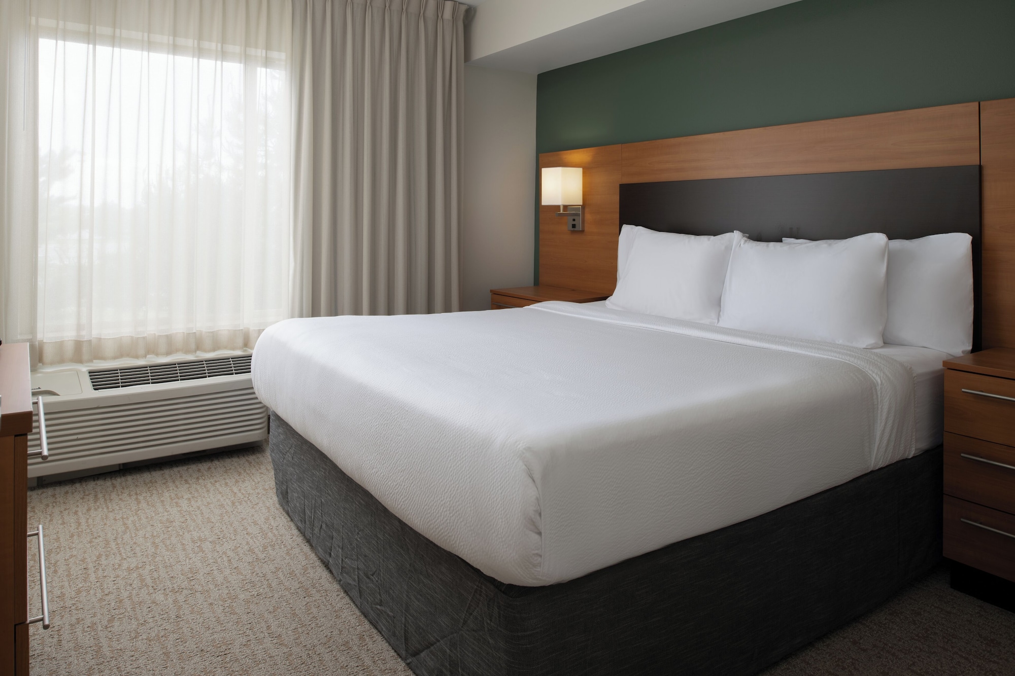 2 Bedrooms, Suite, 2 Double Beds, Accessible