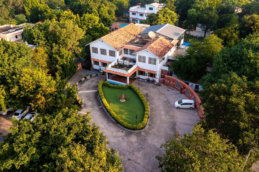 SHILPI RESORT. 34/47