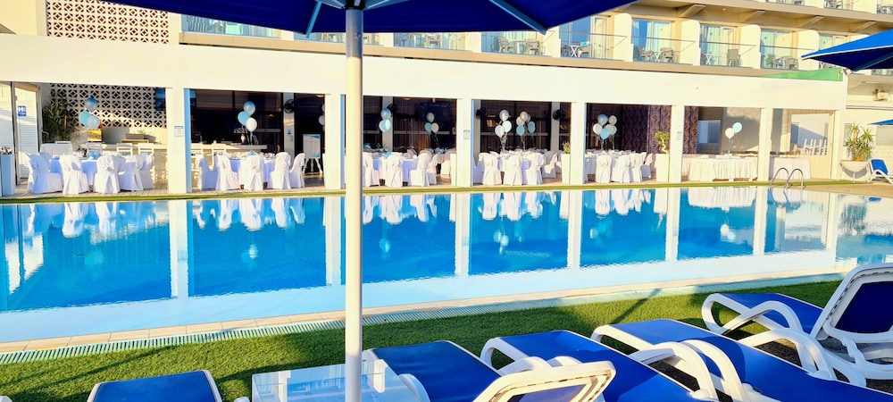 Sveltos Hotel 9/88