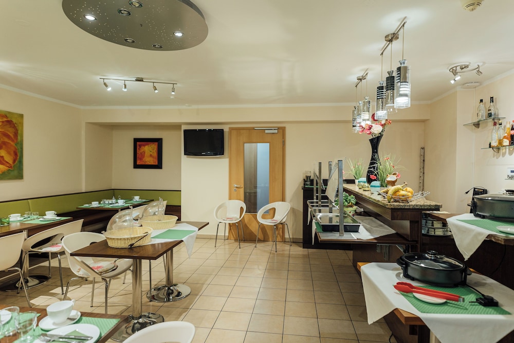 Hotel Andra 27/42
