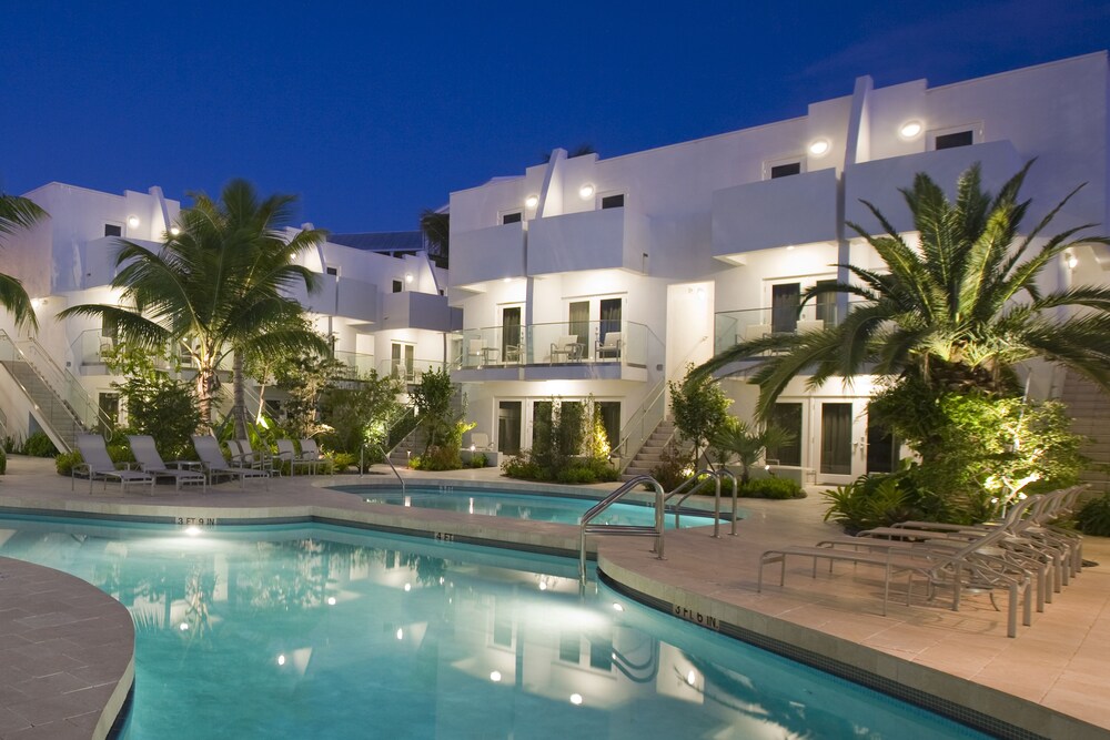Santa Maria Suites 10/78