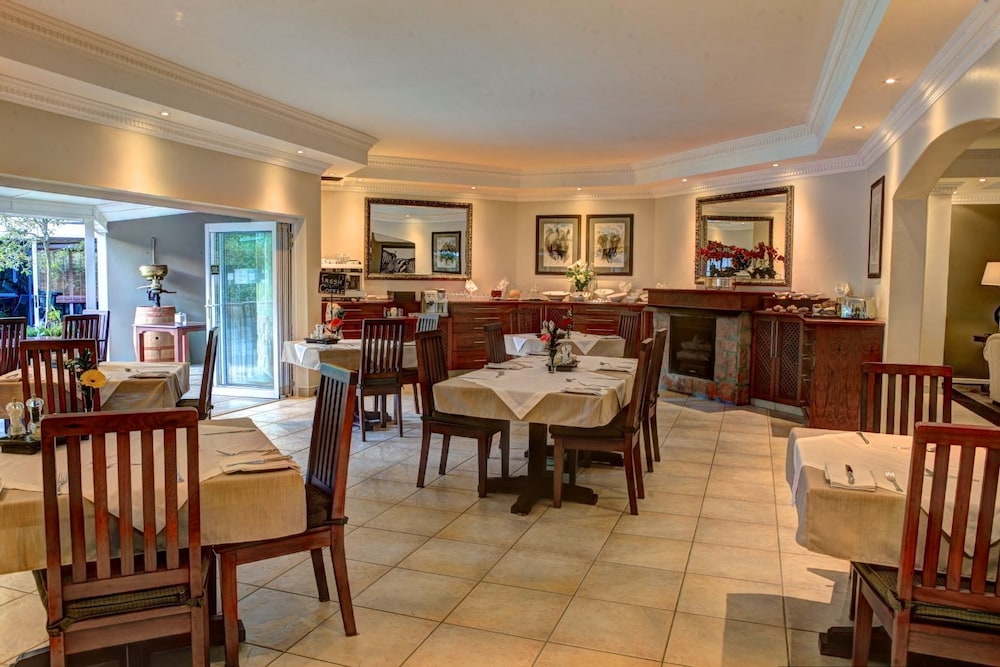 Cinnamon Boutique Guest House 30/50