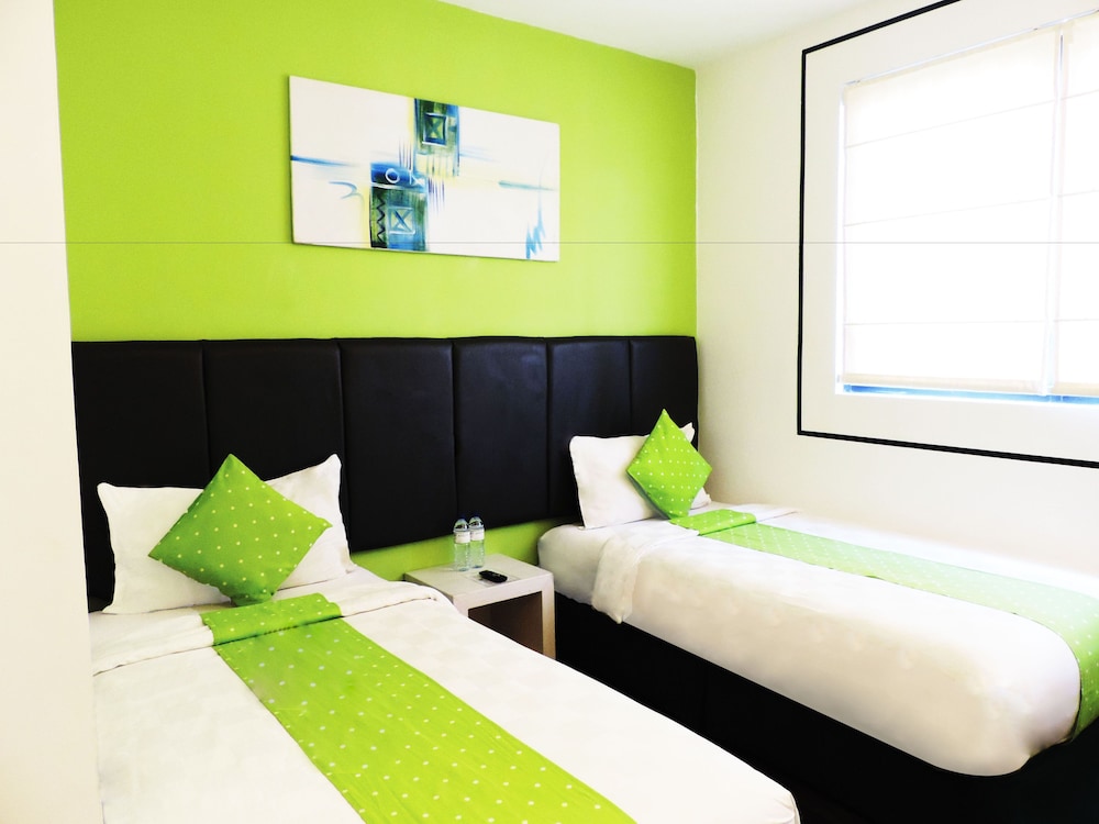 Arbor Biz Hotel 32/58
