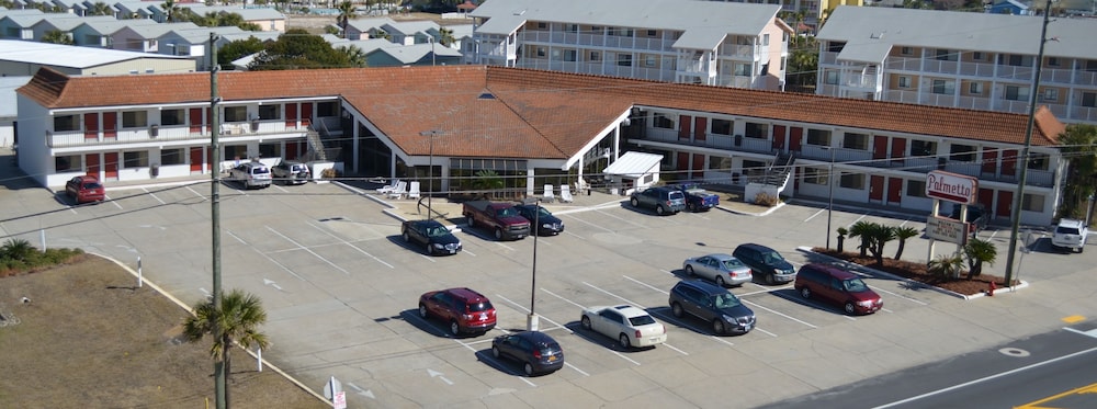 Palmetto Inn &amp; Suites 39/67