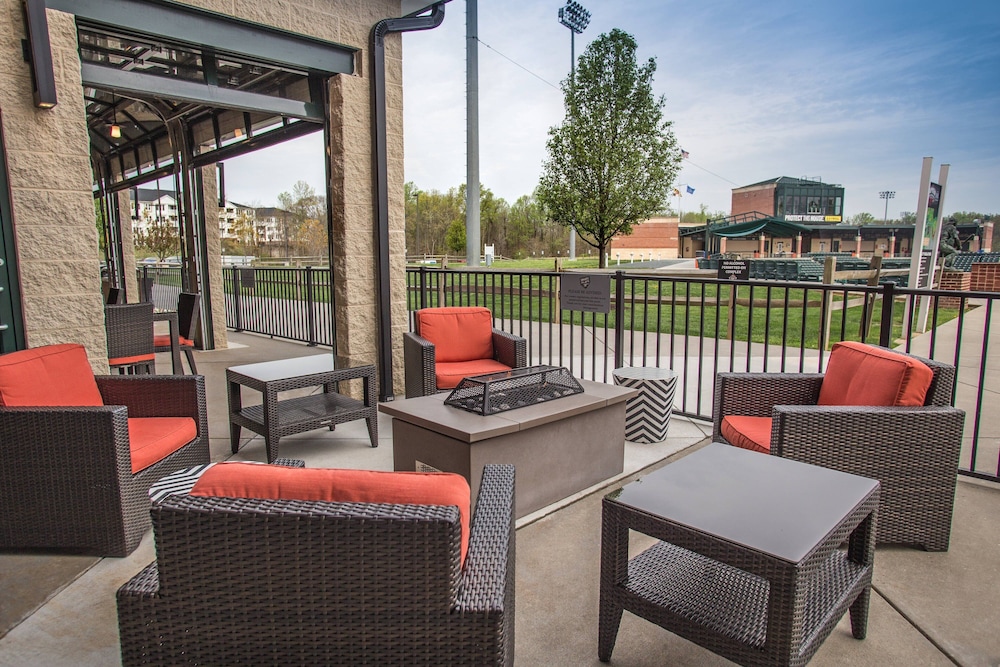 Residence Inn By Marriott Aberdeen At Ripken Stadium 38/47