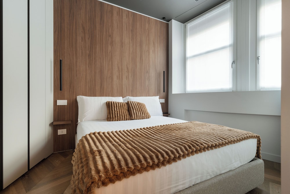 Brera Apartments In Nerino 11/50