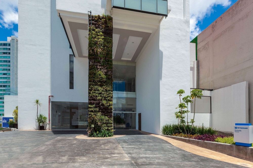 Wyndham Puebla Angelopolis 39/46
